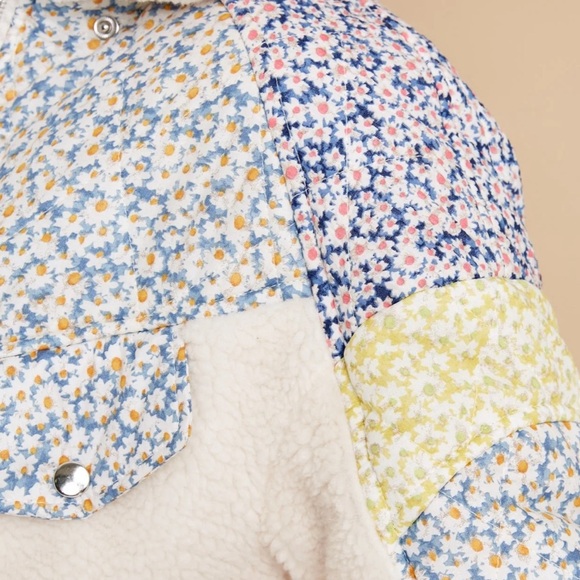 BlankNYC women’s flower patch Sherpa fleece jacket x-small new with tags - Picture 12 of 13